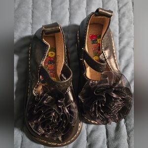 Squeaker Sneakers Charming Black Kids Dress Shoes with Rosette